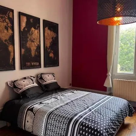 Hipica - Parking Prive - 6 - 7 Lits - Piscine Exterieur Chauffee - Terrain Tennis - Basket - Wifi - Grande Salle A Manger Verdun-sur-Meuse